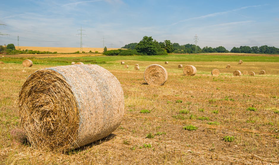how to make fake hay bales