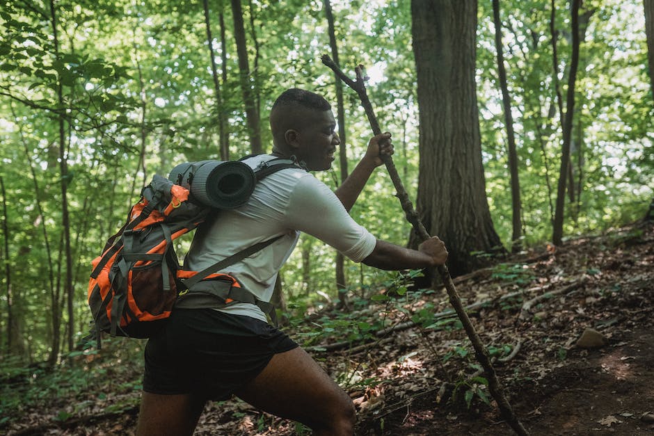 how to make tree climbing spikes