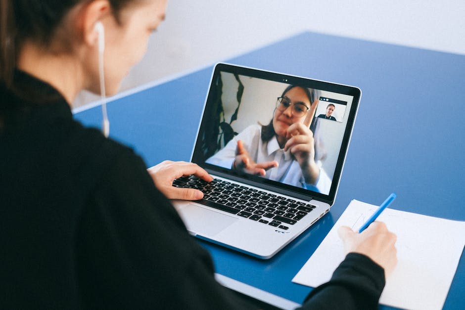 iphone external speaker for conference call