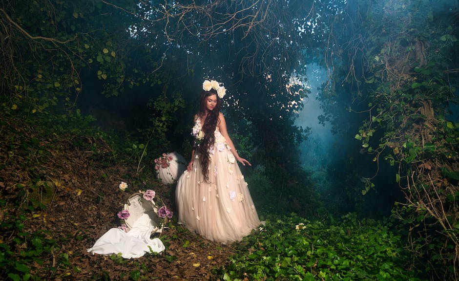 What To Wear Under A Tight Fitting Dress Homey Gears