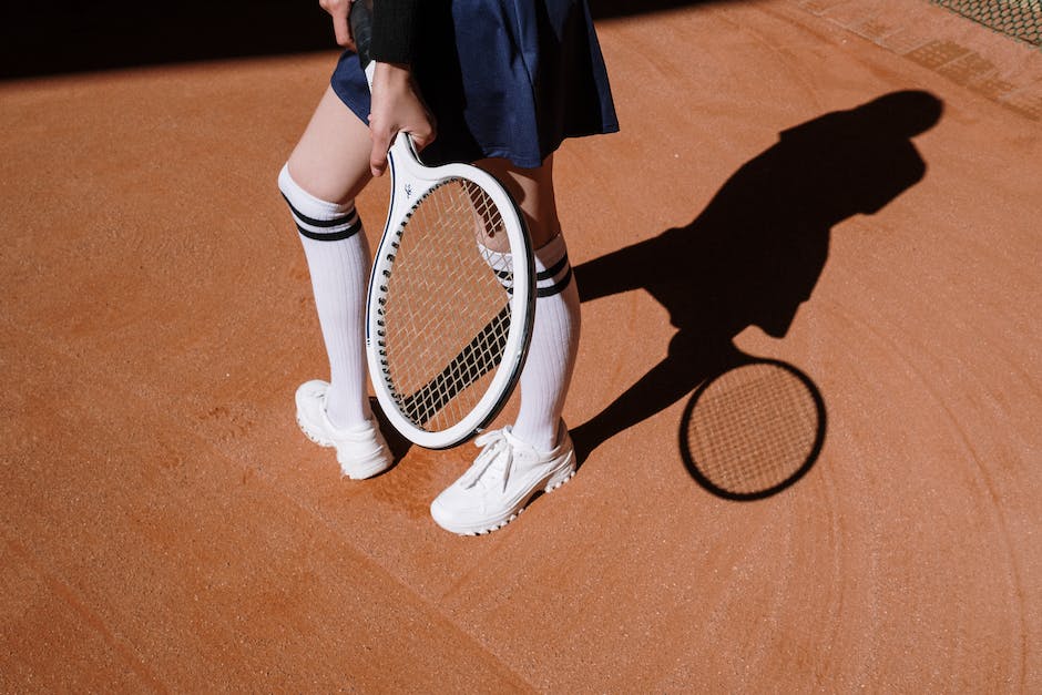 what age to start tennis lessons
