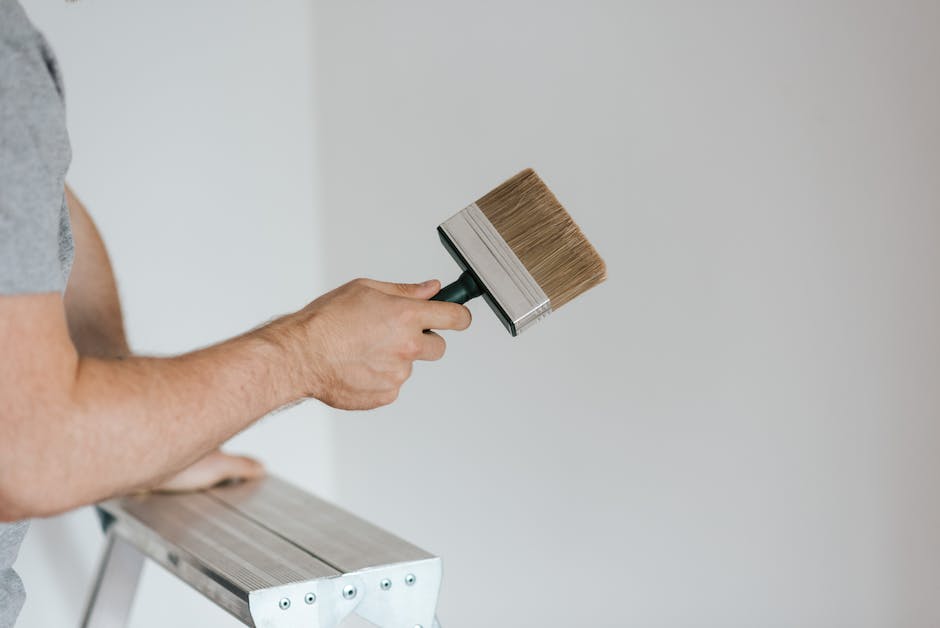 what color to paint shutters on brick house