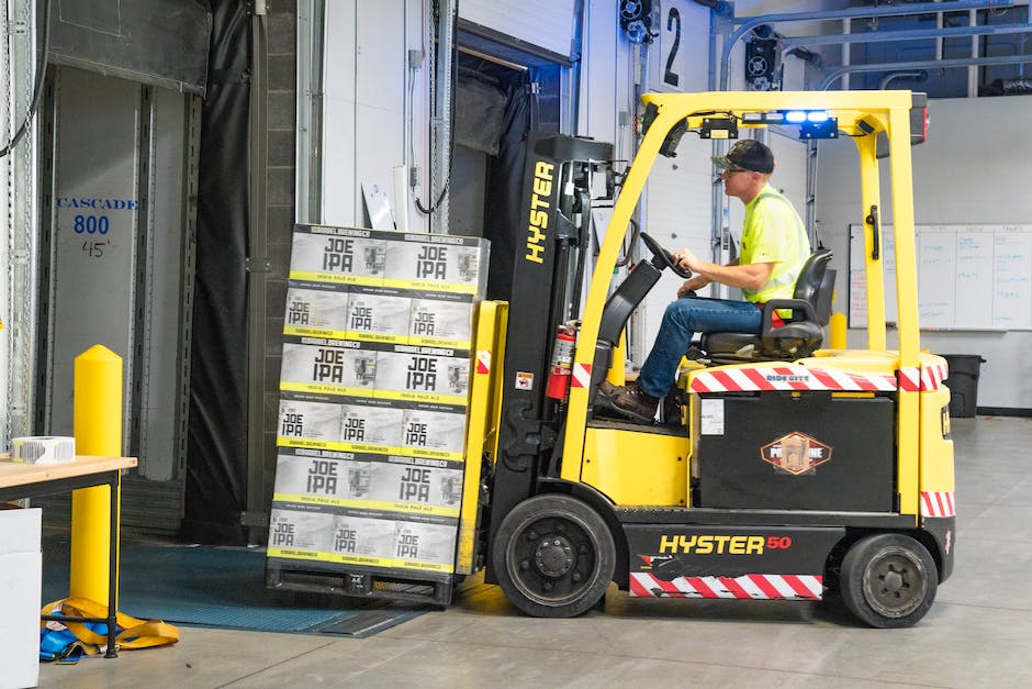what is a lull forklift