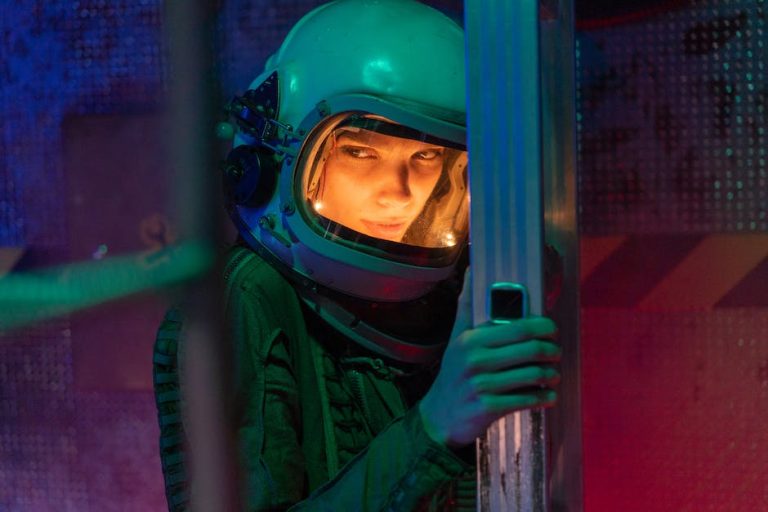 What Is A Platform Ladder Homey Gears