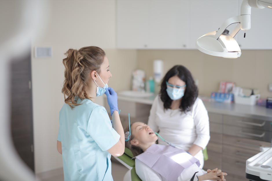 what is an edda dental assistant