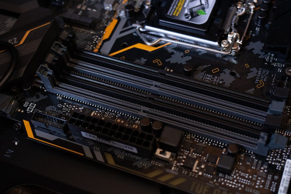 what motherboard should i get for gaming 2015